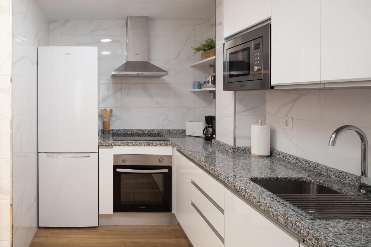 Apartamento Nuria Торре-дель-Мар Екстер'єр фото